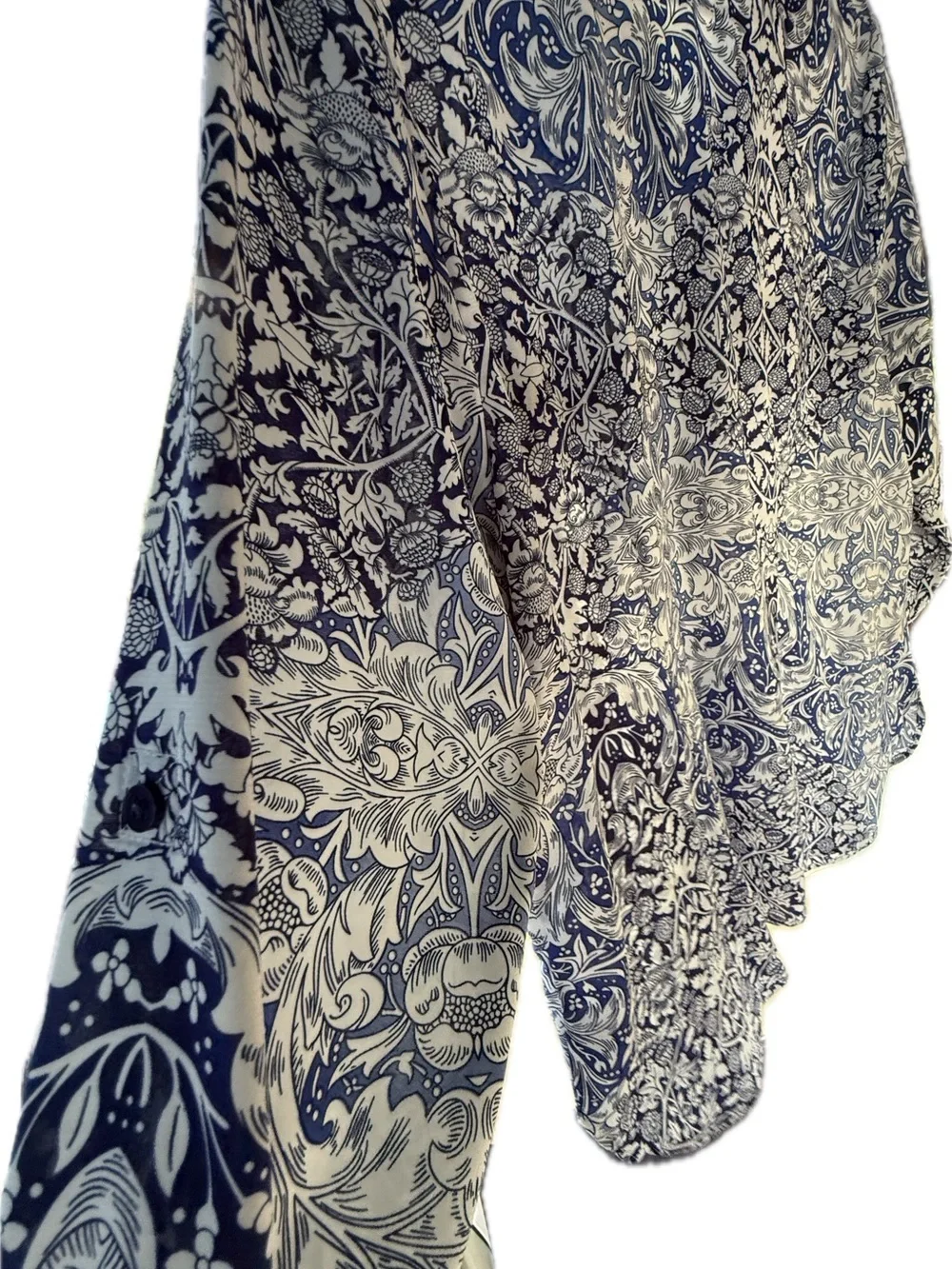 White Stag Blue and White Paisley Floral Blouse - Picture 3 of 8